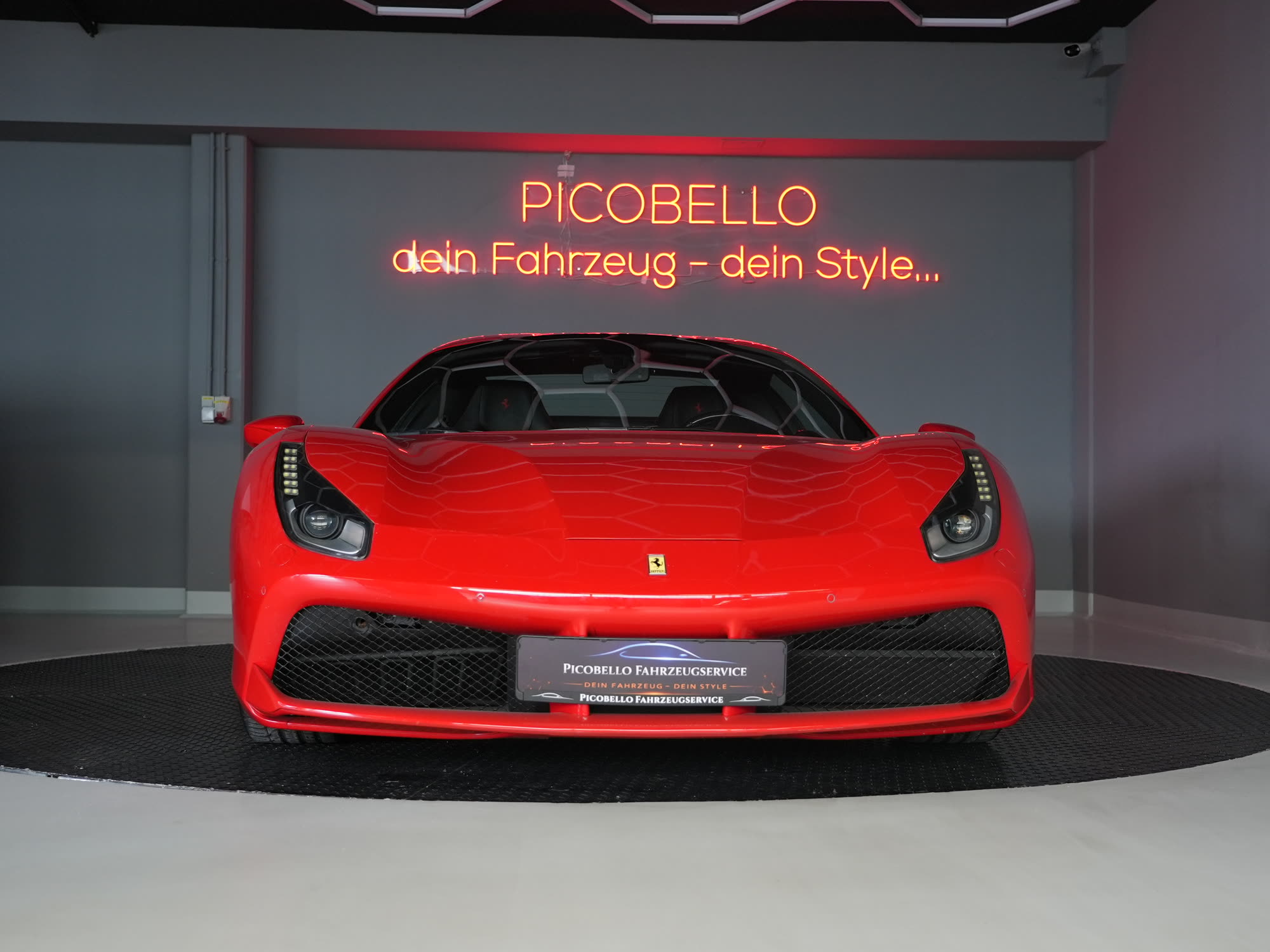 Picobello Showroom — Aufnahme 01